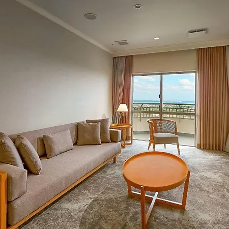 Ana Crowne Plaza Resort Okinawa Uruma Hills By Ihg Exterior photo