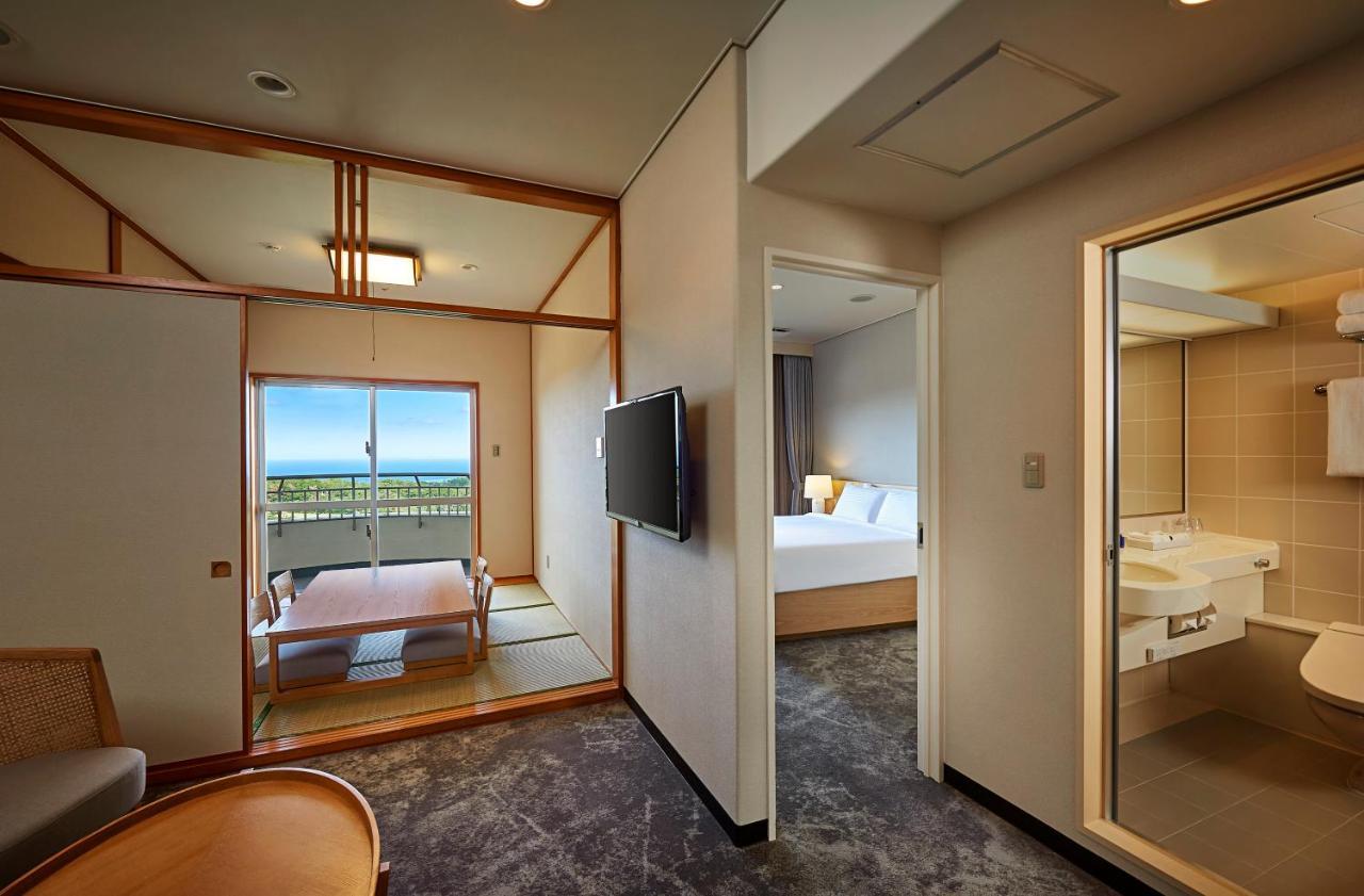 Resort Ana Crowne Plaza Okinawa Hills By Ihg 4*