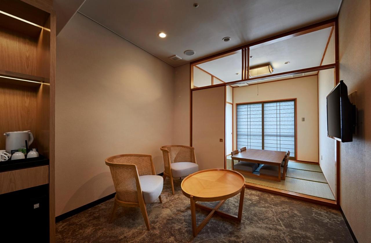 Ana Crowne Plaza Okinawa Hills By Ihg Resort 4*