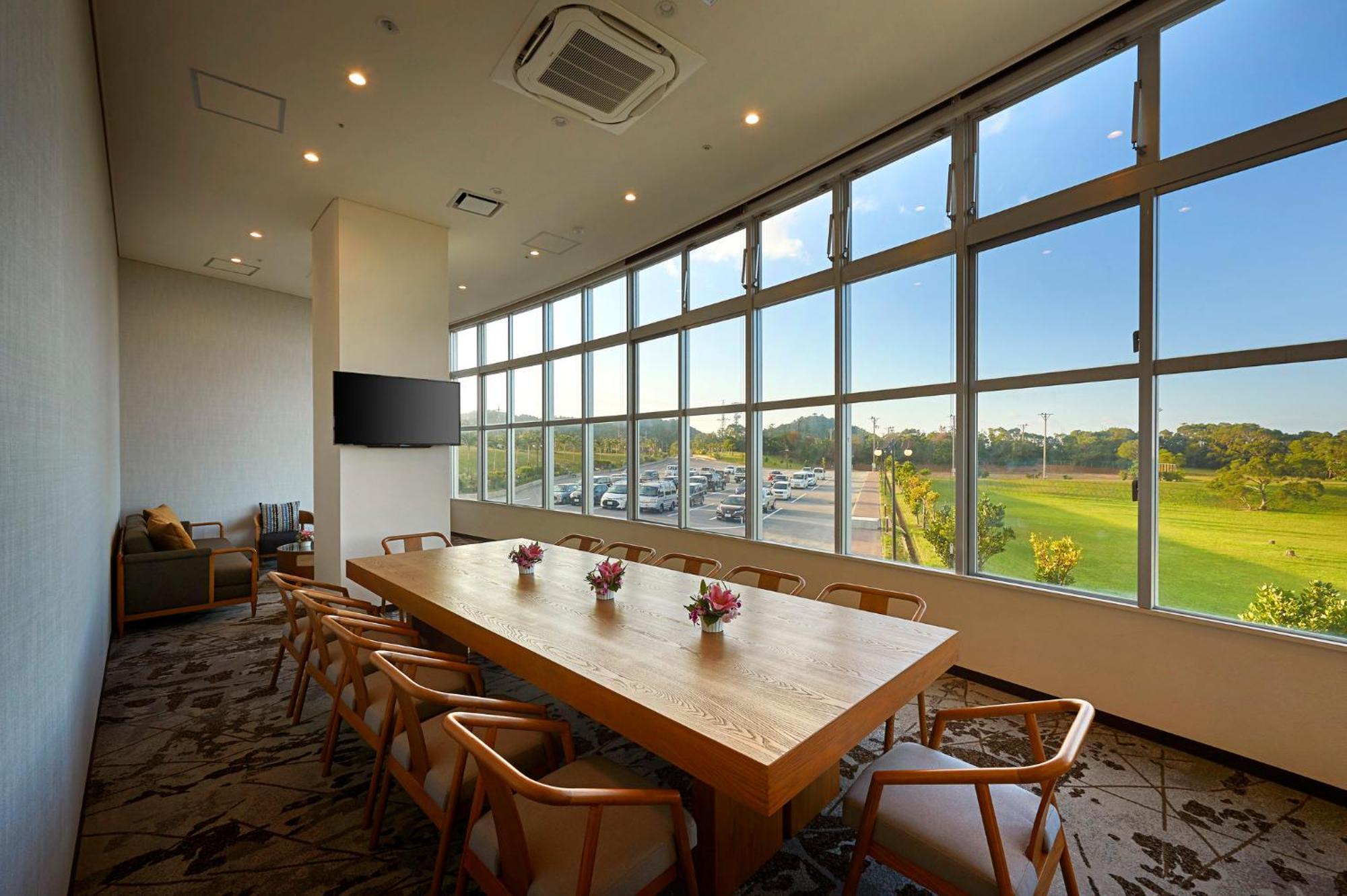 Ana Crowne Plaza Okinawa Hills By Ihg Uruma