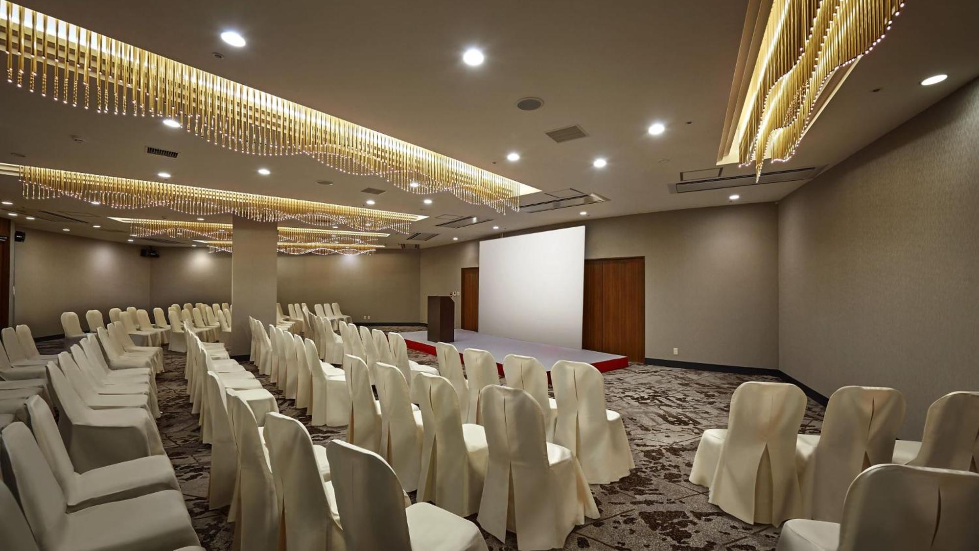Ana Crowne Plaza Okinawa Hills By Ihg Resort