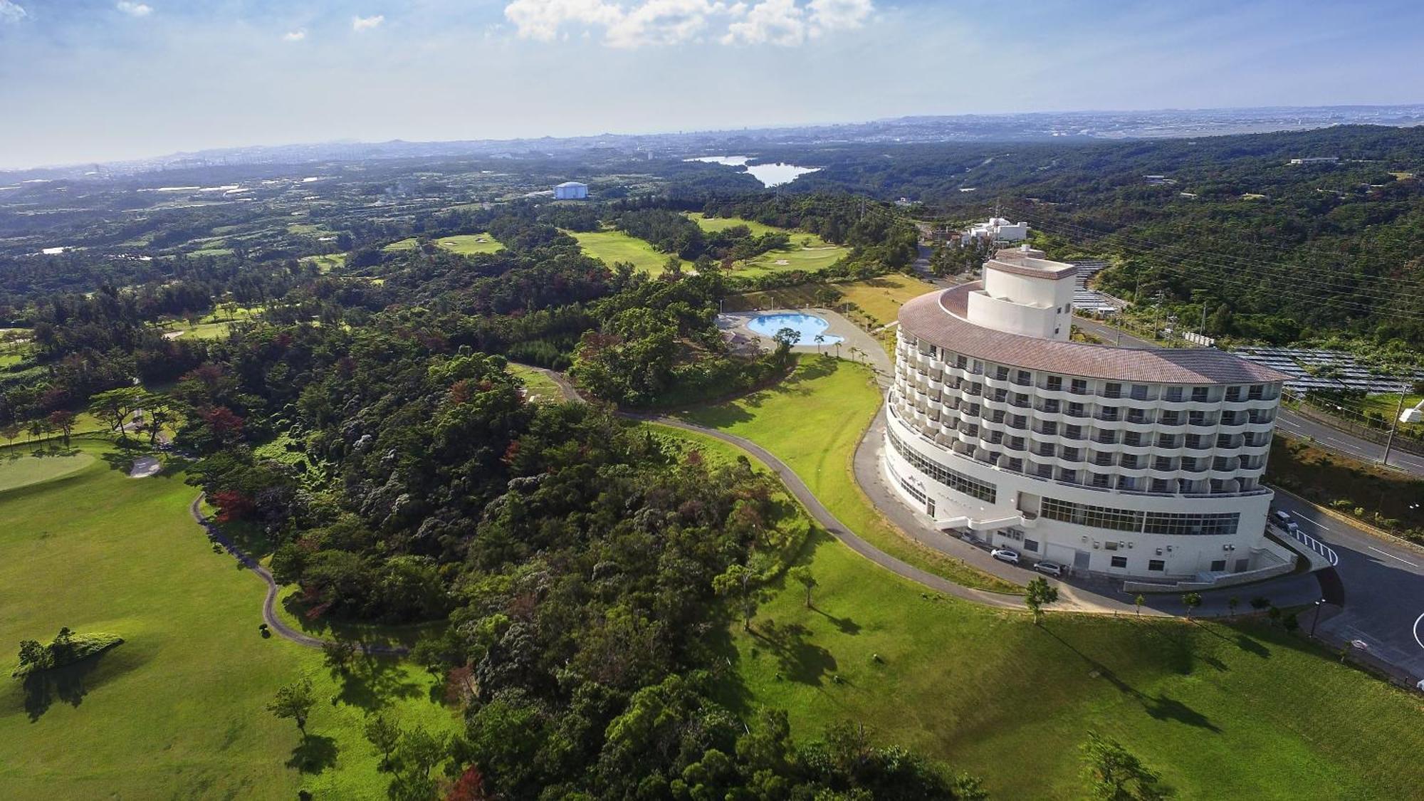 Ana Crowne Plaza Okinawa Hills By Ihg Resort 4*